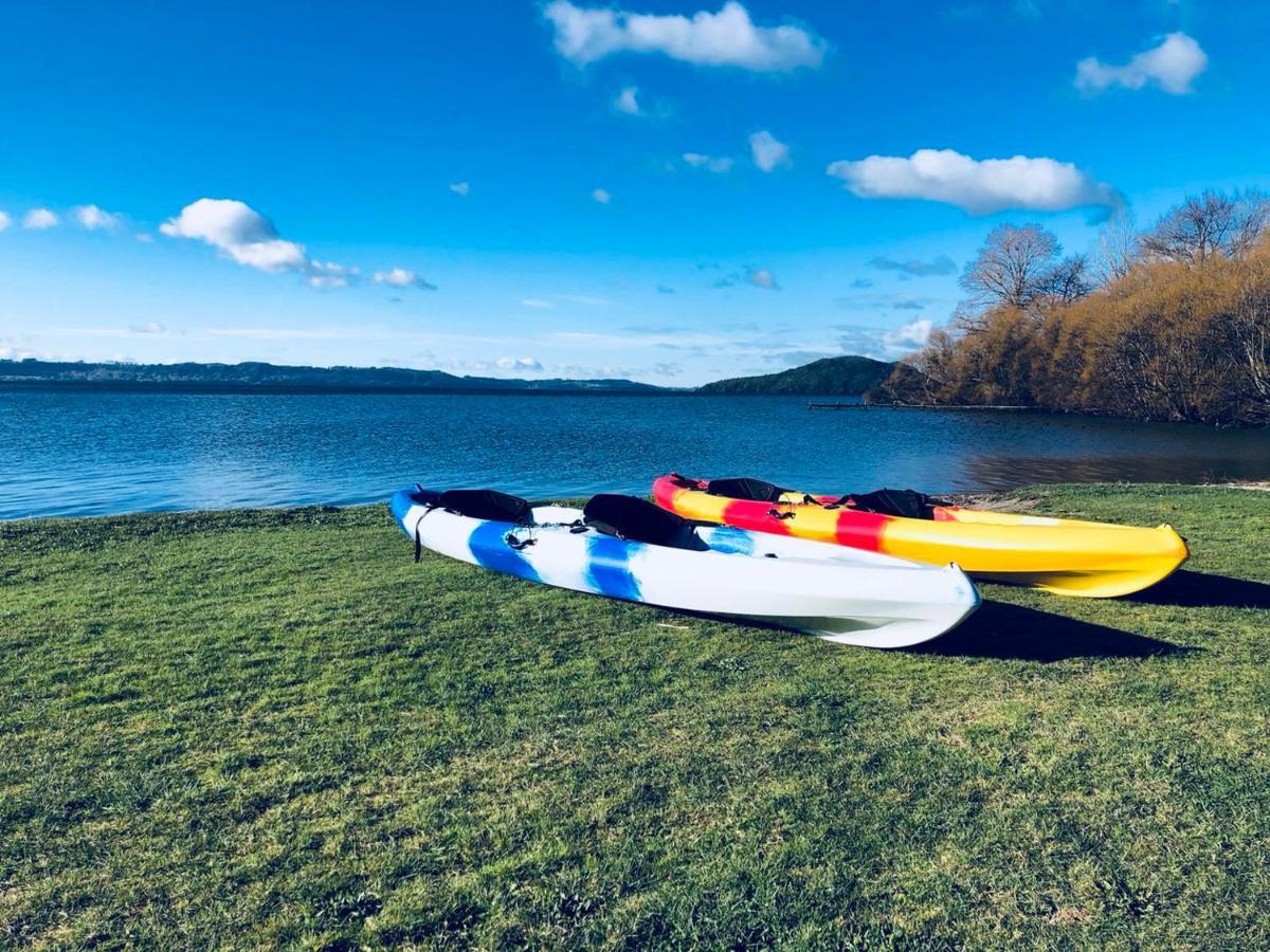 Gemini Lodge Rotorua Buitenkant foto